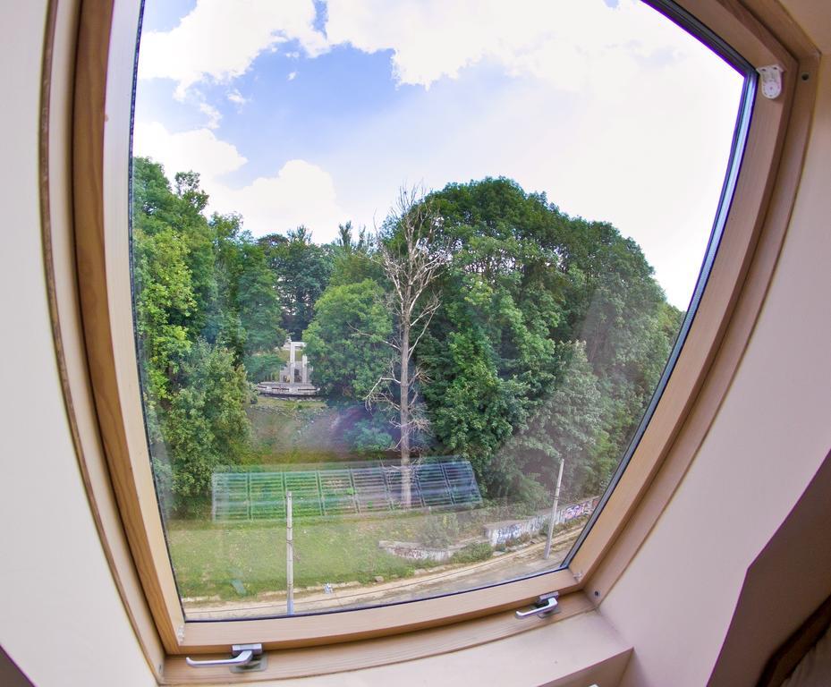 Budget Hotel Ekotel Lviv Dış mekan fotoğraf