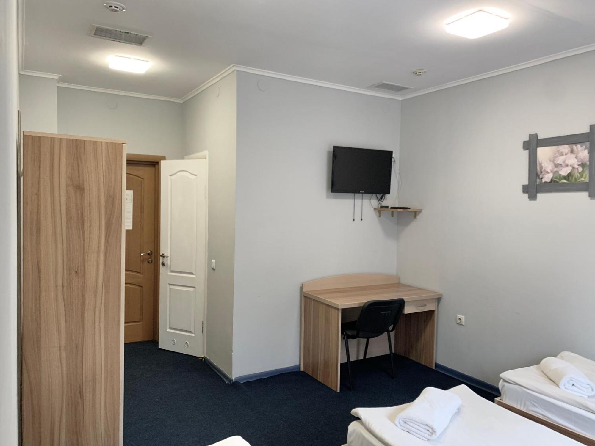 Budget Hotel Ekotel Lviv Dış mekan fotoğraf
